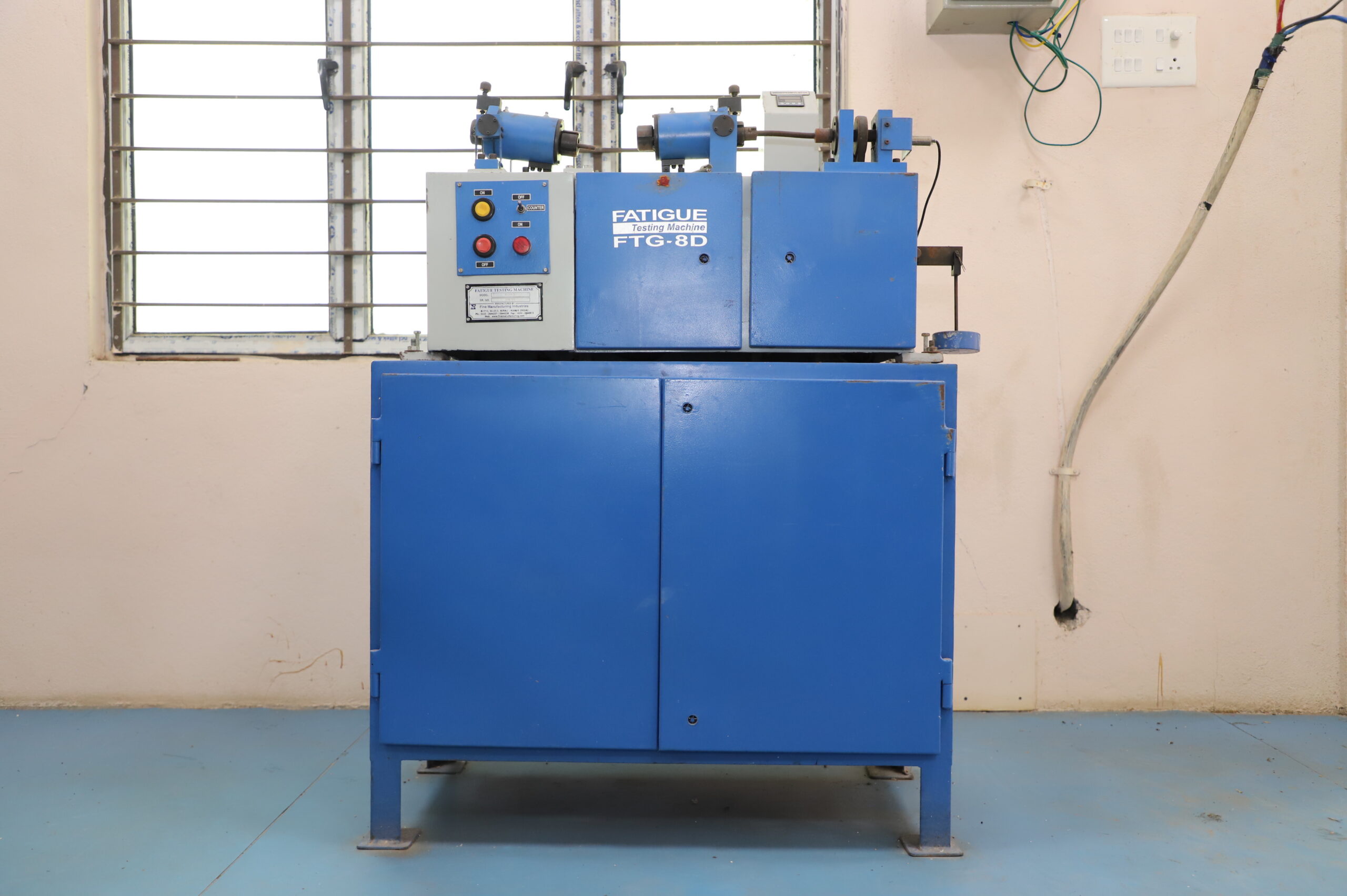 Digital Fatigue Testing Machine